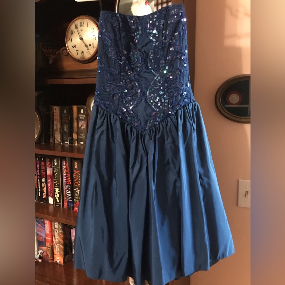Gunnesax dress